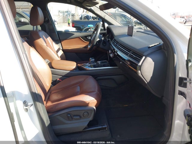 2019 AUDI Q7 WA1VAAF79KD013641 Photo 4