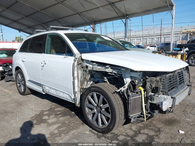 2019 AUDI Q7 WA1VAAF79KD013641 Photo 5