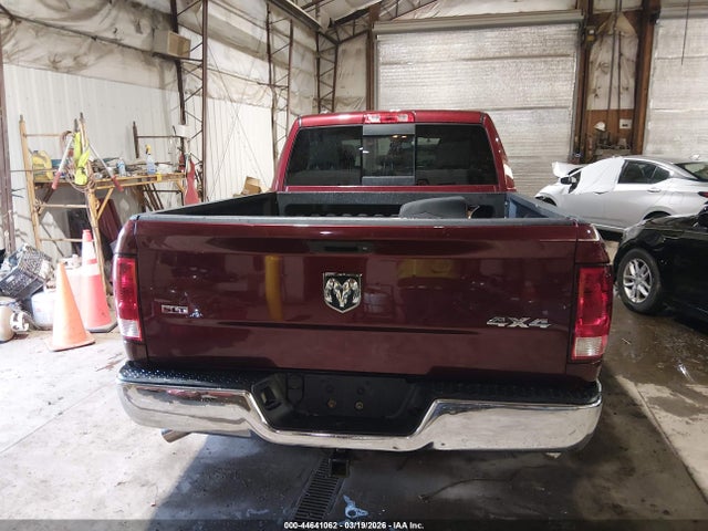 44641062 :رقم المزاد ، 1C6RR7GT5HS677185 vin ، 2017 Ram 1500 Slt  4x4 6'4 Box مزاد بيع