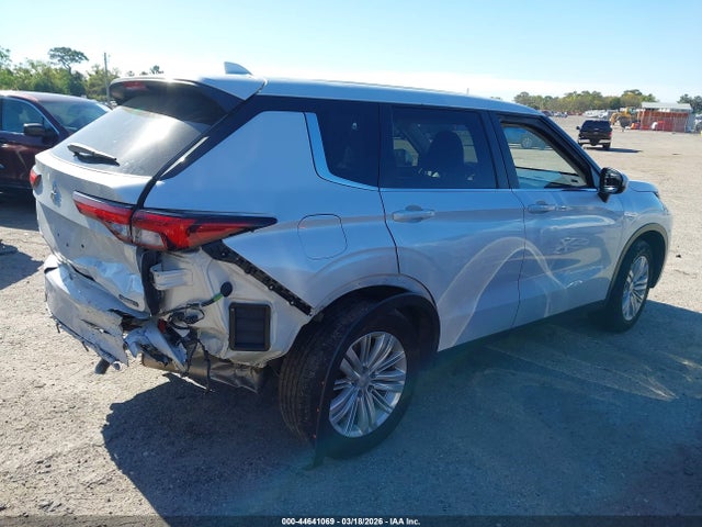 Продаж на аукціоні авто 2024 Mitsubishi Outlander Es 2.5 2wd, vin: JA4J3UA81RZ011423, номер лоту: 44641069