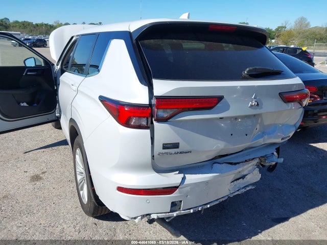Продаж на аукціоні авто 2024 Mitsubishi Outlander Es 2.5 2wd, vin: JA4J3UA81RZ011423, номер лоту: 44641069