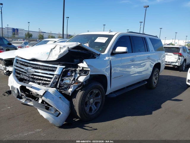 Chevrolet Suburban Lt 2017 1GNSKHKC8HR261044 Image 14