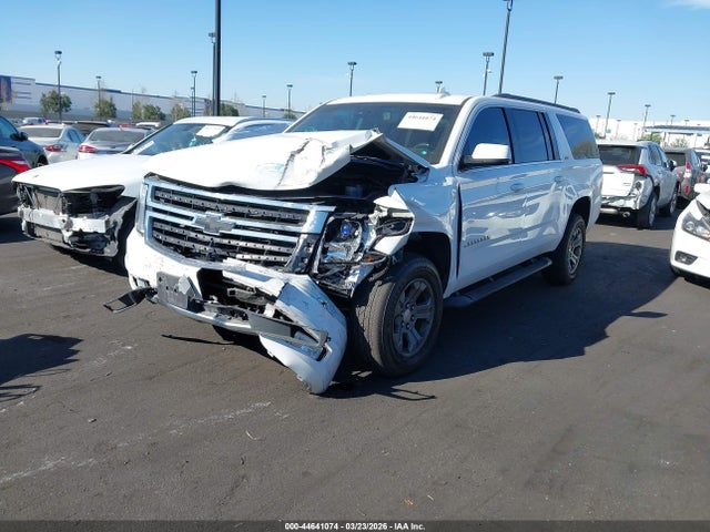 Chevrolet Suburban Lt 2017 1GNSKHKC8HR261044 Image 2