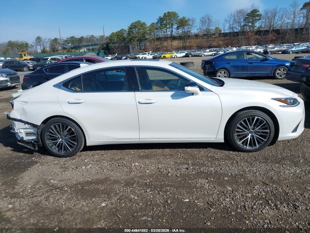 2022 Lexus Es 350 მანქანა იყიდება აუქციონზე, vin: 58ADZ1B12NU130627, აუქციონის ნომერი: 44641082