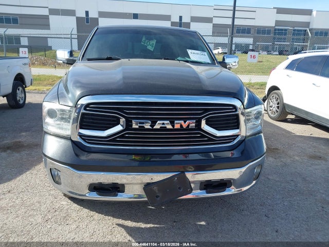 2017 Ram 1500 Limited  4x4 5'7 Box მანქანა იყიდება აუქციონზე, vin: 1C6RR7PT3HS672969, აუქციონის ნომერი: 44641104