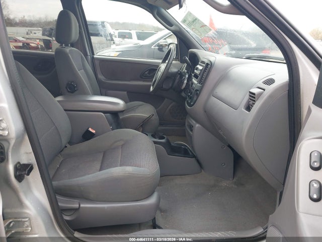 2002 FORD ESCAPE 1FMYU04132KB96481 Photo 4