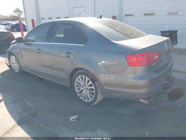44641112 :رقم المزاد ، 3VWLX7AJ7BM029789 vin ، 2011 Volkswagen Jetta 2.5l Sel مزاد بيع
