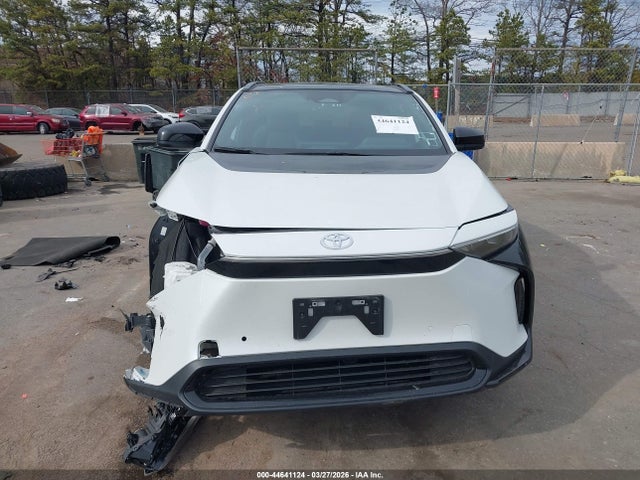 Продажа на аукционе авто 2024 Toyota Bz4x Xle, vin: JTMABACA9RA057314, номер лота: 44641124