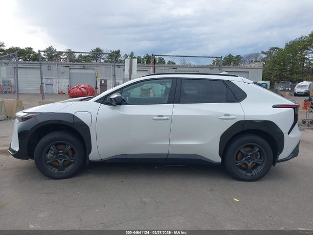 Продажа на аукционе авто 2024 Toyota Bz4x Xle, vin: JTMABACA9RA057314, номер лота: 44641124