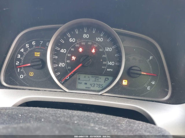 44641130 :رقم المزاد ، 2T3RFREV5FW352316 vin ، 2015 Toyota Rav4 Xle مزاد بيع