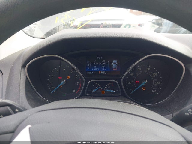 44641132 :رقم المزاد ، 1FADP3E24GL256410 vin ، 2016 Ford Focus S مزاد بيع