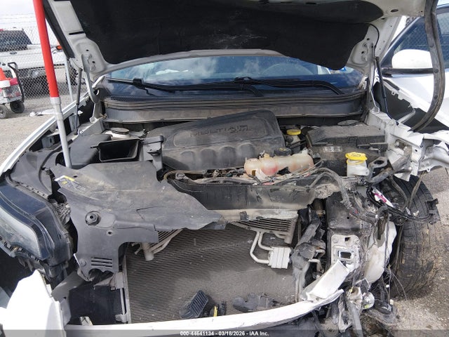 2019 Jeep Cherokee Limited Fwd მანქანა იყიდება აუქციონზე, vin: 1C4PJLDB5KD300492, აუქციონის ნომერი: 44641134