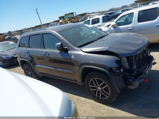 44641141 :رقم المزاد ، 1C4RJFLT8HC741942 vin ، 2017 Jeep Grand Cherokee Trailhawk 4x4 مزاد بيع