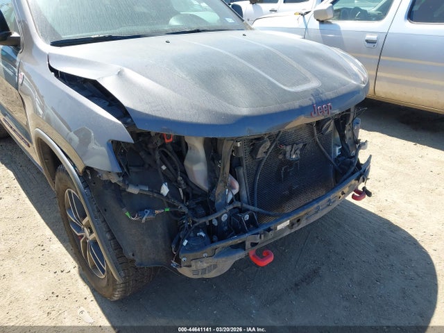 44641141 :رقم المزاد ، 1C4RJFLT8HC741942 vin ، 2017 Jeep Grand Cherokee Trailhawk 4x4 مزاد بيع