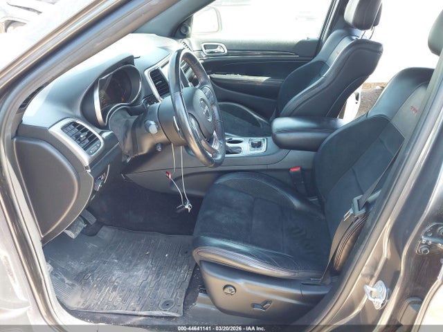 44641141 :رقم المزاد ، 1C4RJFLT8HC741942 vin ، 2017 Jeep Grand Cherokee Trailhawk 4x4 مزاد بيع