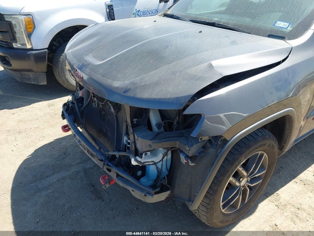 44641141 :رقم المزاد ، 1C4RJFLT8HC741942 vin ، 2017 Jeep Grand Cherokee Trailhawk 4x4 مزاد بيع