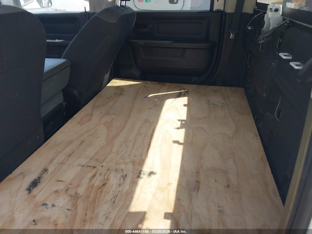 Продаж на аукціоні авто 2015 Ram 3500 Tradesman, vin: 3C63RPGL1FG579300, номер лоту: 44641150