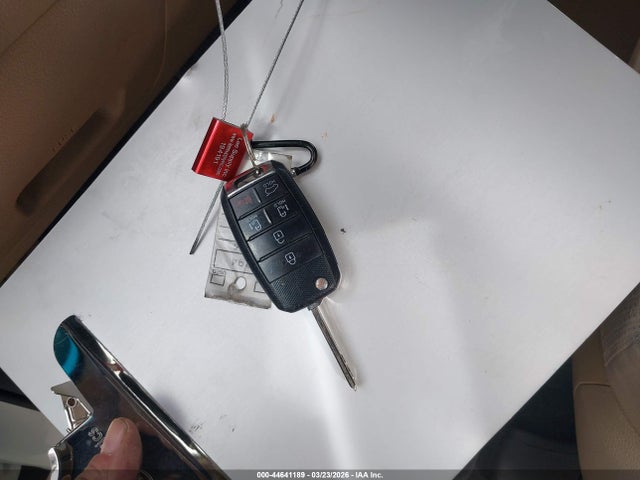 KNDMB5C14G6087387 KIA SEDONA LX