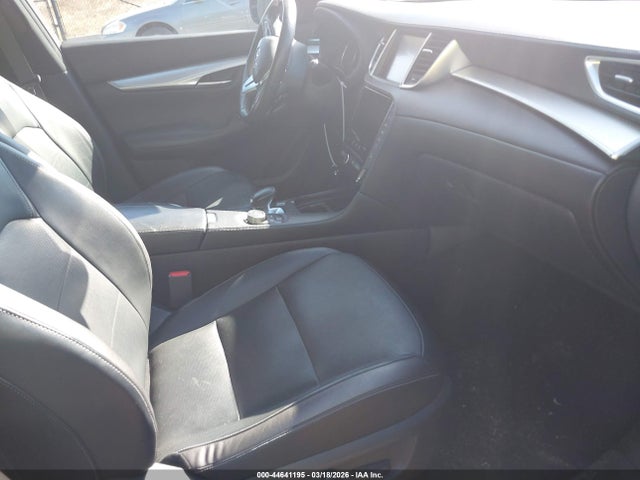 2019 Infiniti Qx50 Essential მანქანა იყიდება აუქციონზე, vin: 3PCAJ5M38KF114822, აუქციონის ნომერი: 44641195