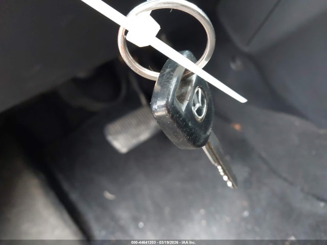 Aukcja sprzedaży 2004 Mazda Mazda3 S, vin: JM1BK343341111232, numer aukcji: 44641203
