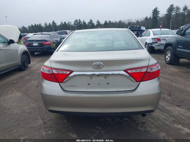 Toyota CAMRY LE 2016 4T4BF1FK0GR533671 Image 17