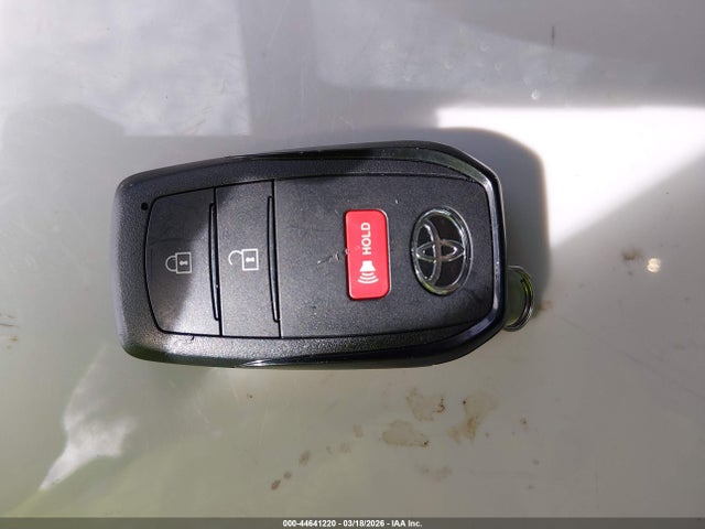 2026 Toyota 4runner Sr5 მანქანა იყიდება აუქციონზე, vin: JTEVA5BR4T5080644, აუქციონის ნომერი: 44641220