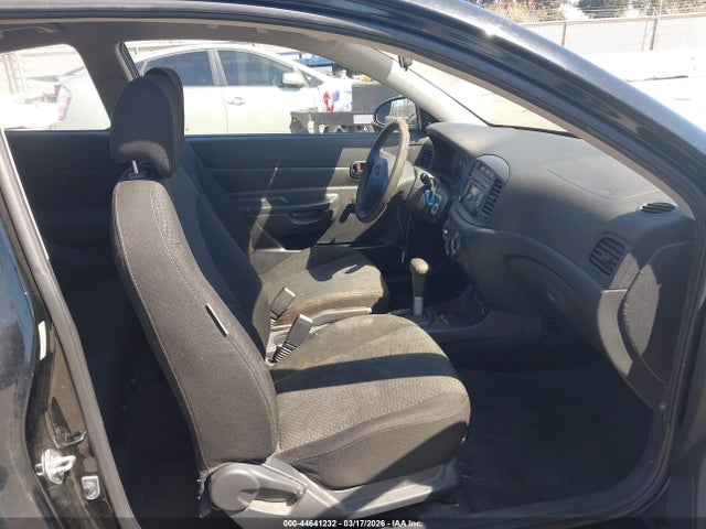2008 HYUNDAI ACCENT KMHCM36C08U083921 Photo 4
