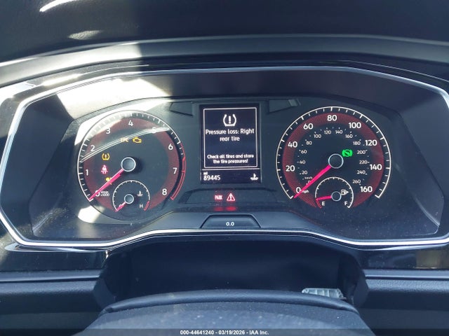Продажа на аукционе авто 2019 Volkswagen Jetta 1.4t R-line/1.4t S/1.4t Se, vin: 3VWC57BU2KM028306, номер лота: 44641240