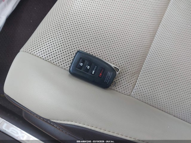 44641245 :رقم المزاد ، JTJDZKCA7K2016627 vin ، 2019 Lexus Rx 350l Premium مزاد بيع