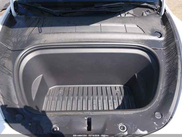 Продаж на аукціоні авто 2022 Tesla Model Y Long Range Dual Motor All-wheel Drive, vin: 7SAYGAEE0NF400659, номер лоту: 44641254