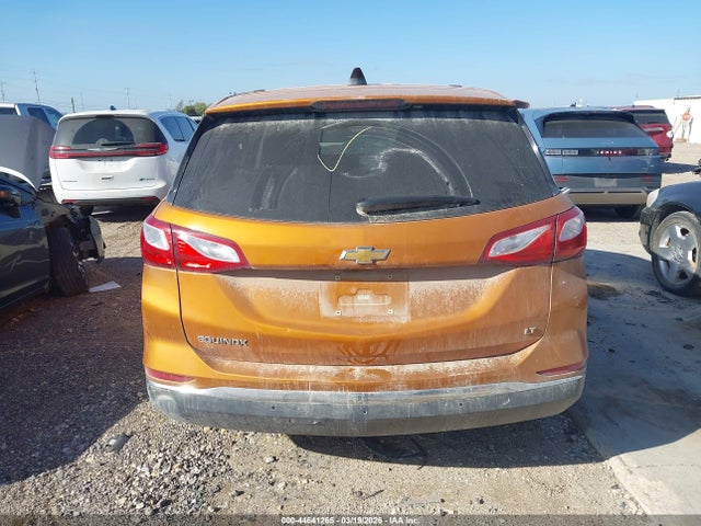 Продаж на аукціоні авто 2018 Chevrolet Equinox Lt, vin: 2GNAXJEV5J6330971, номер лоту: 44641265