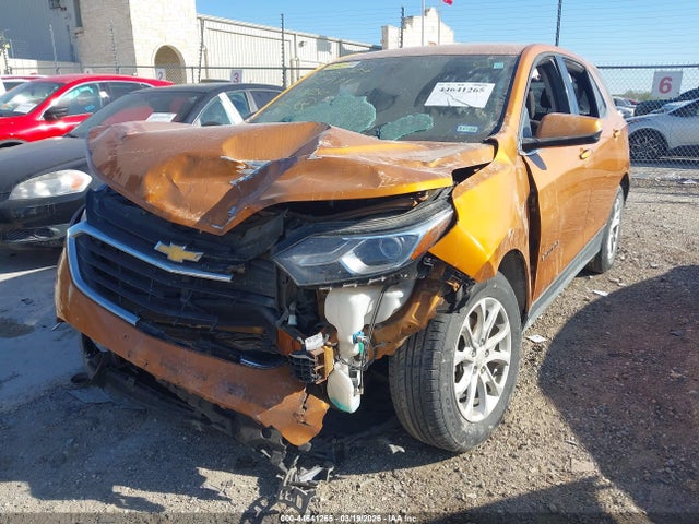 Продаж на аукціоні авто 2018 Chevrolet Equinox Lt, vin: 2GNAXJEV5J6330971, номер лоту: 44641265