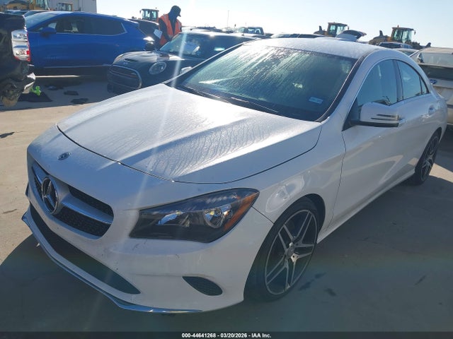 44641268 :رقم المزاد ، WDDSJ4EB8KN712503 vin ، 2019 Mercedes-benz Cla 250 مزاد بيع