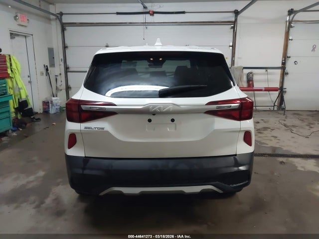 2023 Kia Seltos Lx მანქანა იყიდება აუქციონზე, vin: KNDEPCAA6P7430918, აუქციონის ნომერი: 44641273