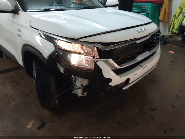 2023 Kia Seltos Lx მანქანა იყიდება აუქციონზე, vin: KNDEPCAA6P7430918, აუქციონის ნომერი: 44641273