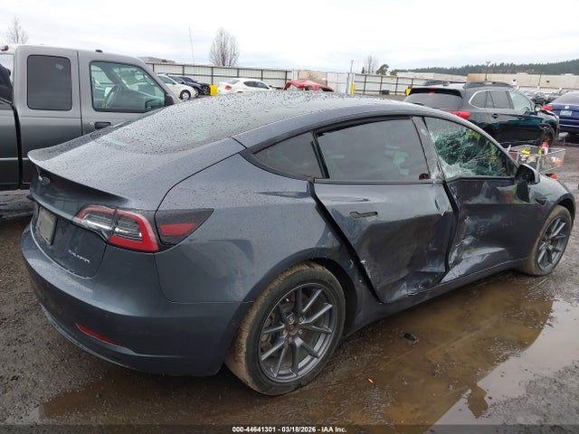 2022 TESLA MODEL 3 5YJ3E1EB0NF242942 Photo 3