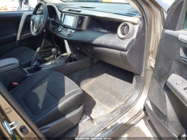 2T3WFREV8EW076750 Toyota Rav4 Xle
