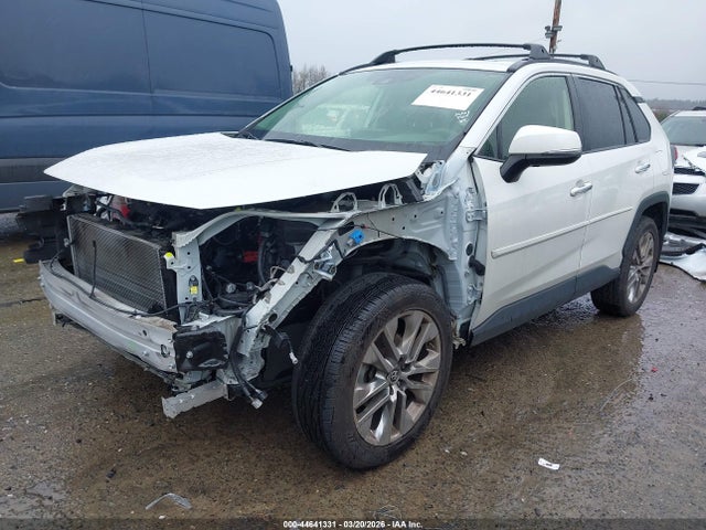 Toyota Rav4 Limited 2019 JTMN1RFV6KD517261 Image 2