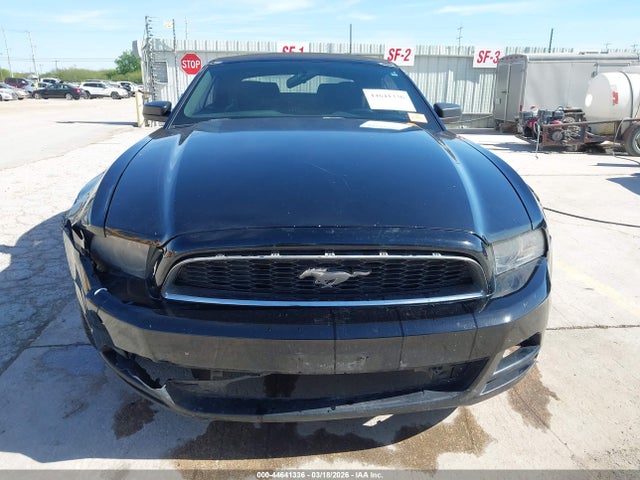 1ZVBP8EM3E5297027 Ford Mustang V6