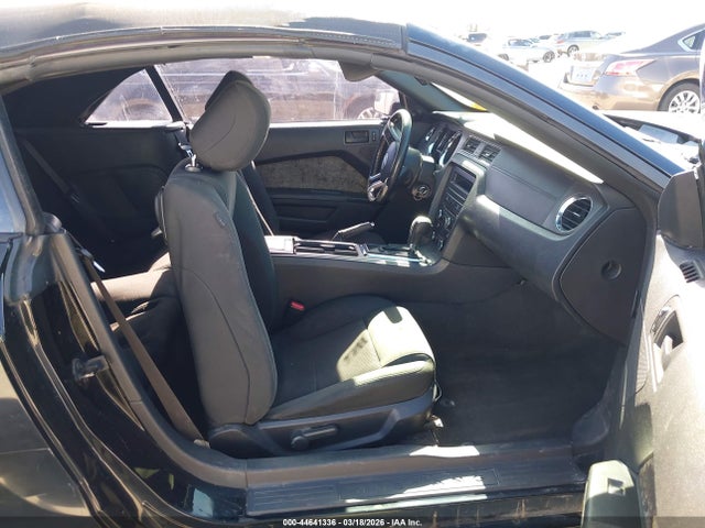 1ZVBP8EM3E5297027 Ford Mustang V6