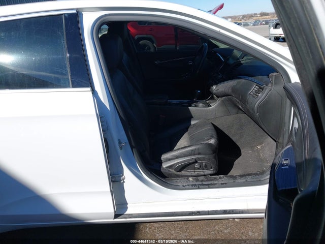 Продаж на аукціоні авто 2017 Chevrolet Impala 1lt, vin: 2G1105S33H9160053, номер лоту: 44641342