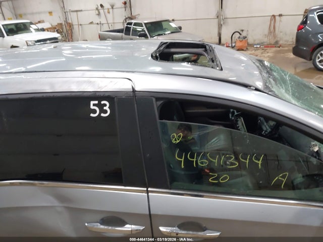 2020 Honda Odyssey Ex-l/ex-l W/navi   Res მანქანა იყიდება აუქციონზე, vin: 5FNRL6H75LB020169, აუქციონის ნომერი: 44641344
