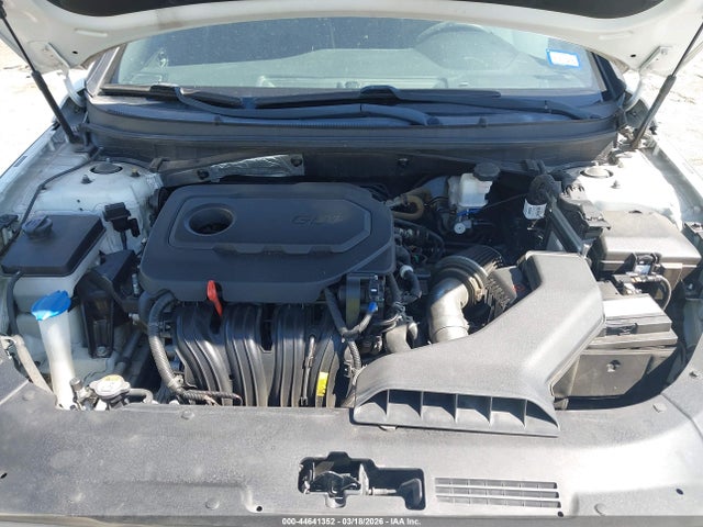2018 Hyundai Sonata Sport მანქანა იყიდება აუქციონზე, vin: 5NPE34AF2JH601082, აუქციონის ნომერი: 44641352