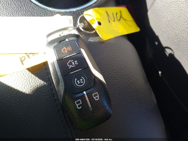 2017 FORD MUSTANG 1FATP8UH8H5347216 Photo 10