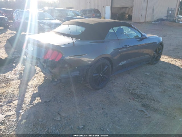 2017 FORD MUSTANG 1FATP8UH8H5347216 Photo 3