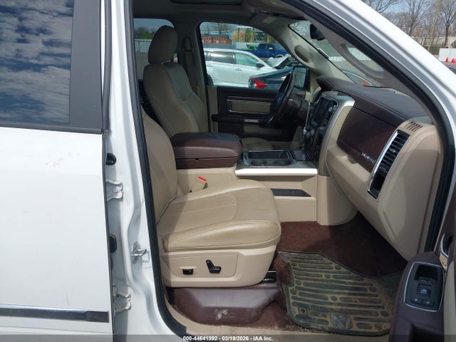 Продаж на аукціоні авто 2018 Ram 1500 Laramie  4x4 5'7 Box, vin: 1C6RR7NT1JS159423, номер лоту: 44641392