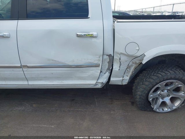 Продаж на аукціоні авто 2018 Ram 1500 Laramie  4x4 5'7 Box, vin: 1C6RR7NT1JS159423, номер лоту: 44641392