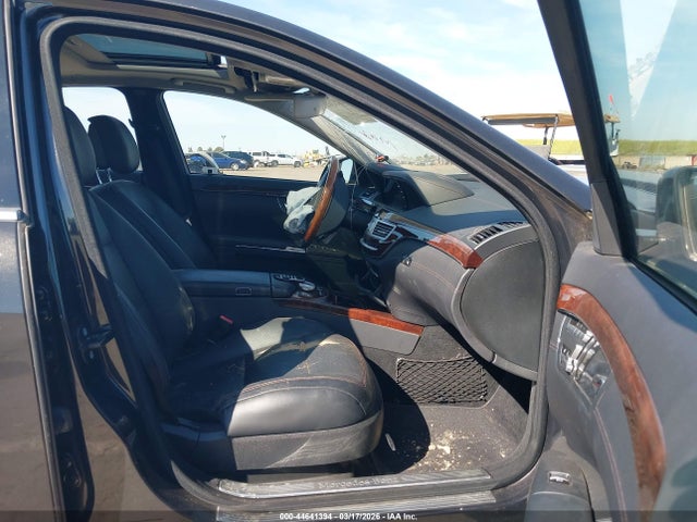 2011 MERCEDES-BENZ S 550 WDDNG7BB5BA409770 Photo 4