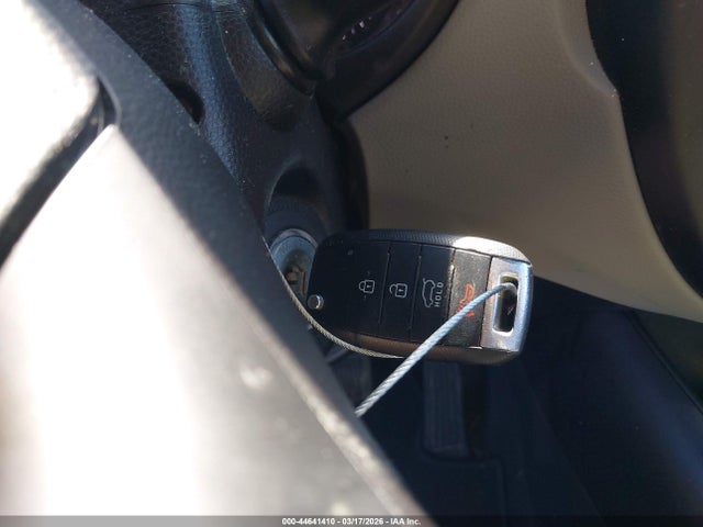 KIA Soul 2017 KNDJN2A28H7453142 Image 11