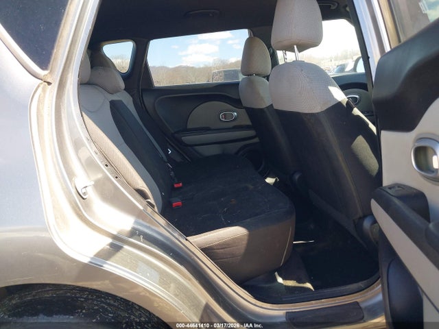 KIA Soul 2017 KNDJN2A28H7453142 Image 8